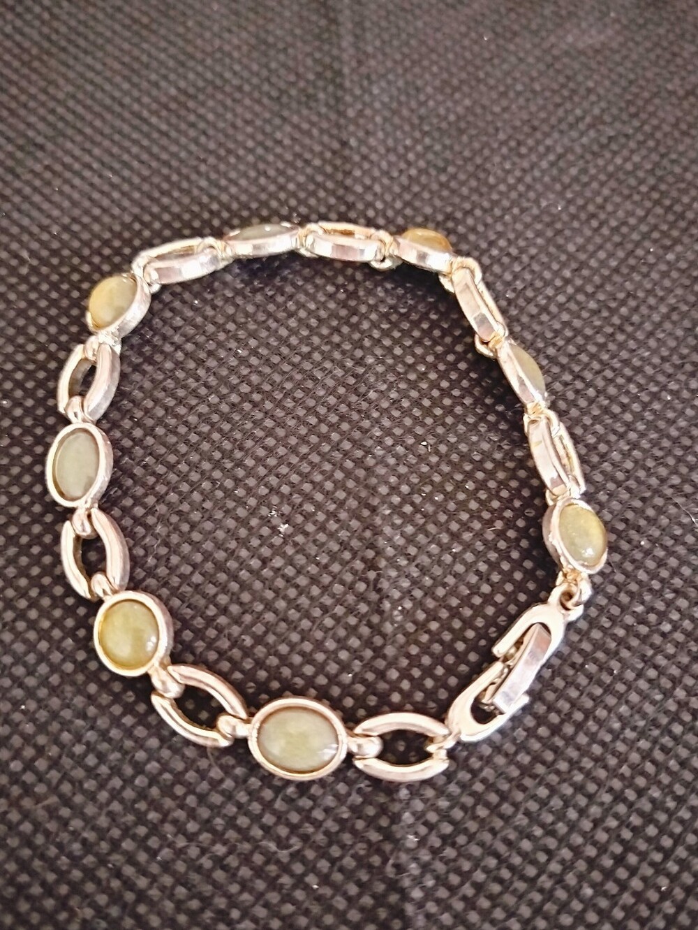 Vintage Unmarked Silver & Green Black Glass Cabochon Link Bracelet 8”L